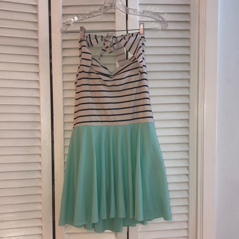 COCOSHIP one piece swim suit with skirt, Aqua blue, black and white, size XL